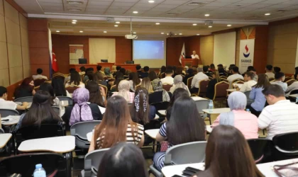 SANKO Üniversitesi’nde ”Geçmişten günümüze hemşirelikte değerler sempozyumu” düzenlendi