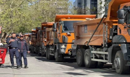 Sarıyer’de çöken yolu onarma çalışmaları devam ediyor