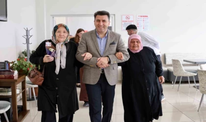 Şehit anneleriyle anlamlı buluşma