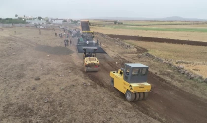 Şırnak’ta BSK asfalt serimi başladı