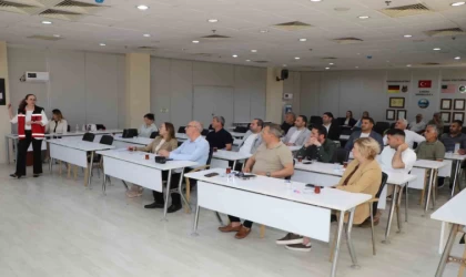 Söke Belediyesi Meclis Üyelerine ”Kadına Şiddet” farkındalık eğitimi verildi