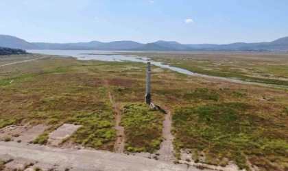 Su seviyesi yüzde 15’e düştü, İzmir susuzluğa gidiyor