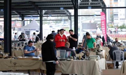 Talas Antika Pazarı nostaljiye yolculuk yaşattı