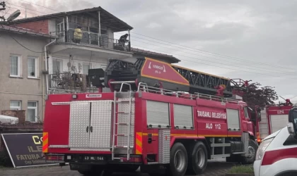 Tavşanlı’da baca yangını eve sıçramadan söndürüldü