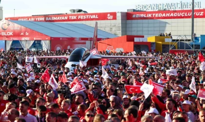 TBMM Başkanı Kurtulmuş: ”KKTC’de, kalpleri büyük Türkiye hayaliyle atan gençlerimizle bir araya geldik”