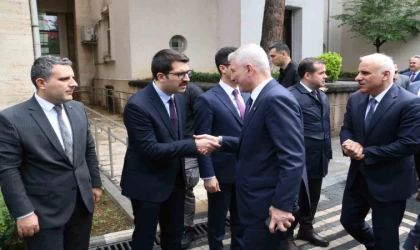 Ticaret Bakanı Bolat, Diyarbakır’da bir takım ziyaretlerde bulundu