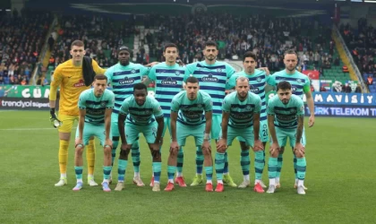 Trendyol Süper Lig: Çaykur Rizespor: 0 - Gaziantep FK: 0 (İlk yarı)