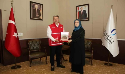 Türk Kızılay Manisa, üniversite öğrencileri için butik açacak