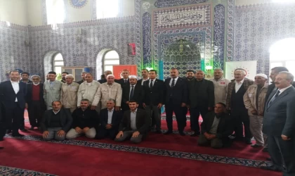 Tutak’ta hacı adayları kutsal topraklara uğurlandı