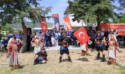 Üçpınar Yasin Halat Parkı, Şaban Nişli Futbol Sahası törenle açıldı