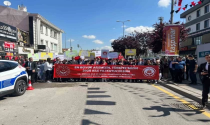 Uluslararası Aile Günü 81 ilde ”Aile Yılı Yürüyüşü” ile kutlandı