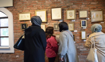 ”Ustanın Işığında Filizlenen Zarafet” tezhip sergisi açıldı