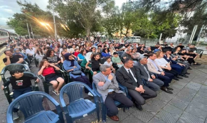 ’Vagon Sahne’ Manisa Tren Garı’nda perdelerini açtı