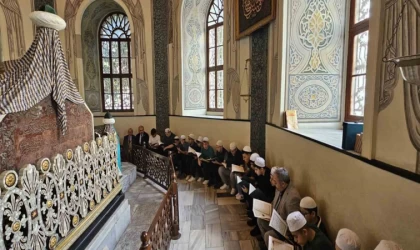 Vakıf Haftası’nda Osmangazi ve Orhangazi için hatim indirildi