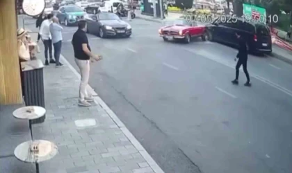 Vale teslim aldığı lüks araçla kaza yaptı