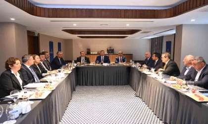 Vali Şahin: ”Turizm faaliyetleri yangına dayanıklı şartlarda sağlanacak”