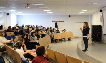 Yazıcı ”Anlatacak bir hikayeniz varsa, dinleyecek birileri mutlaka vardır”