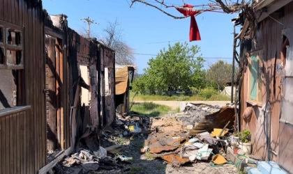 Yıkım kararı bölge sakinlerini çileden çıkardı: ”20 yıl para alındı, 10 günde çıkarın”